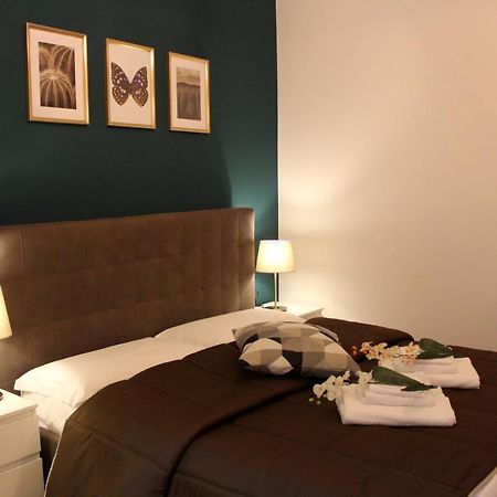 Bologna Central Apartments - Indipendenza 36 Kültér fotó