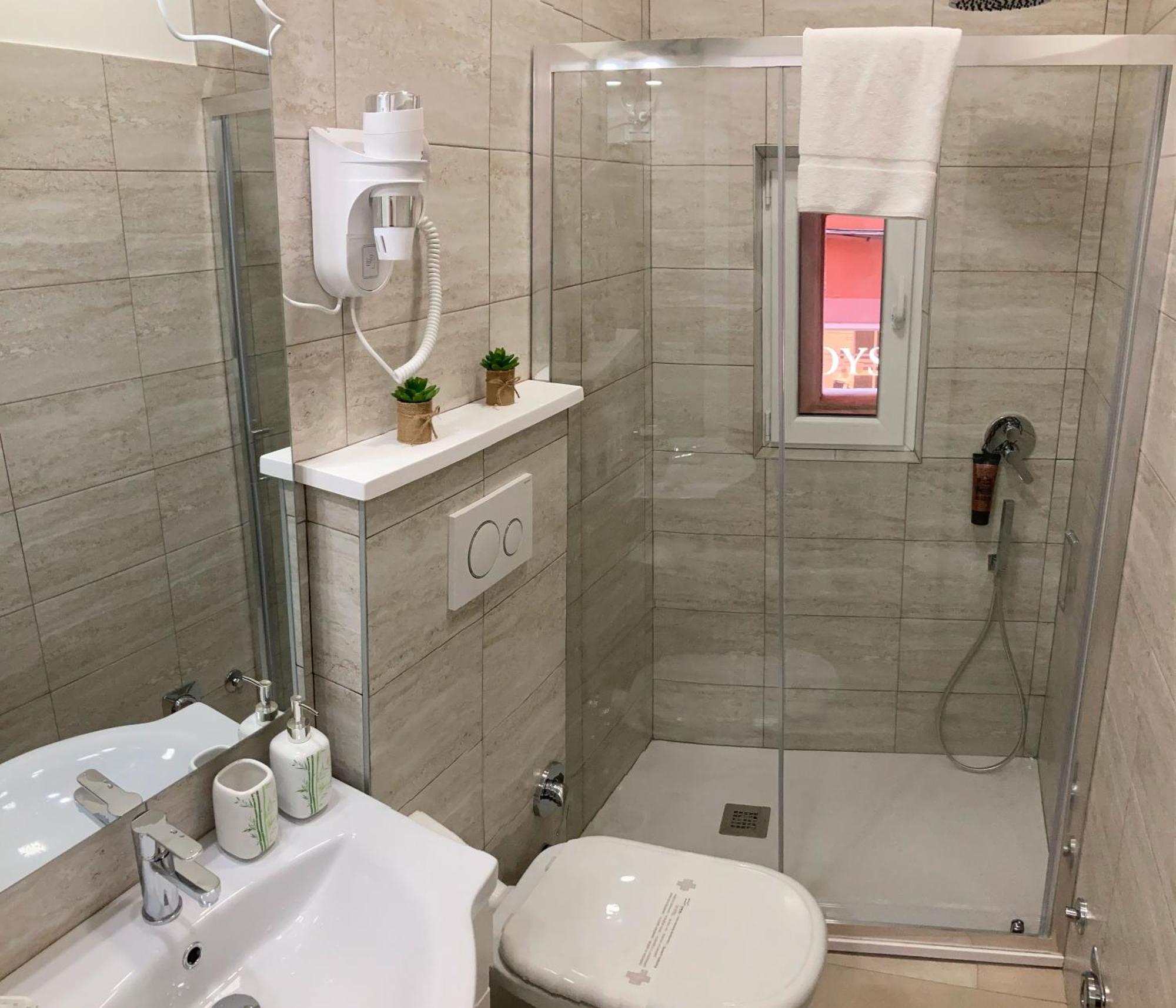 Bologna Central Apartments - Indipendenza 36 Kültér fotó