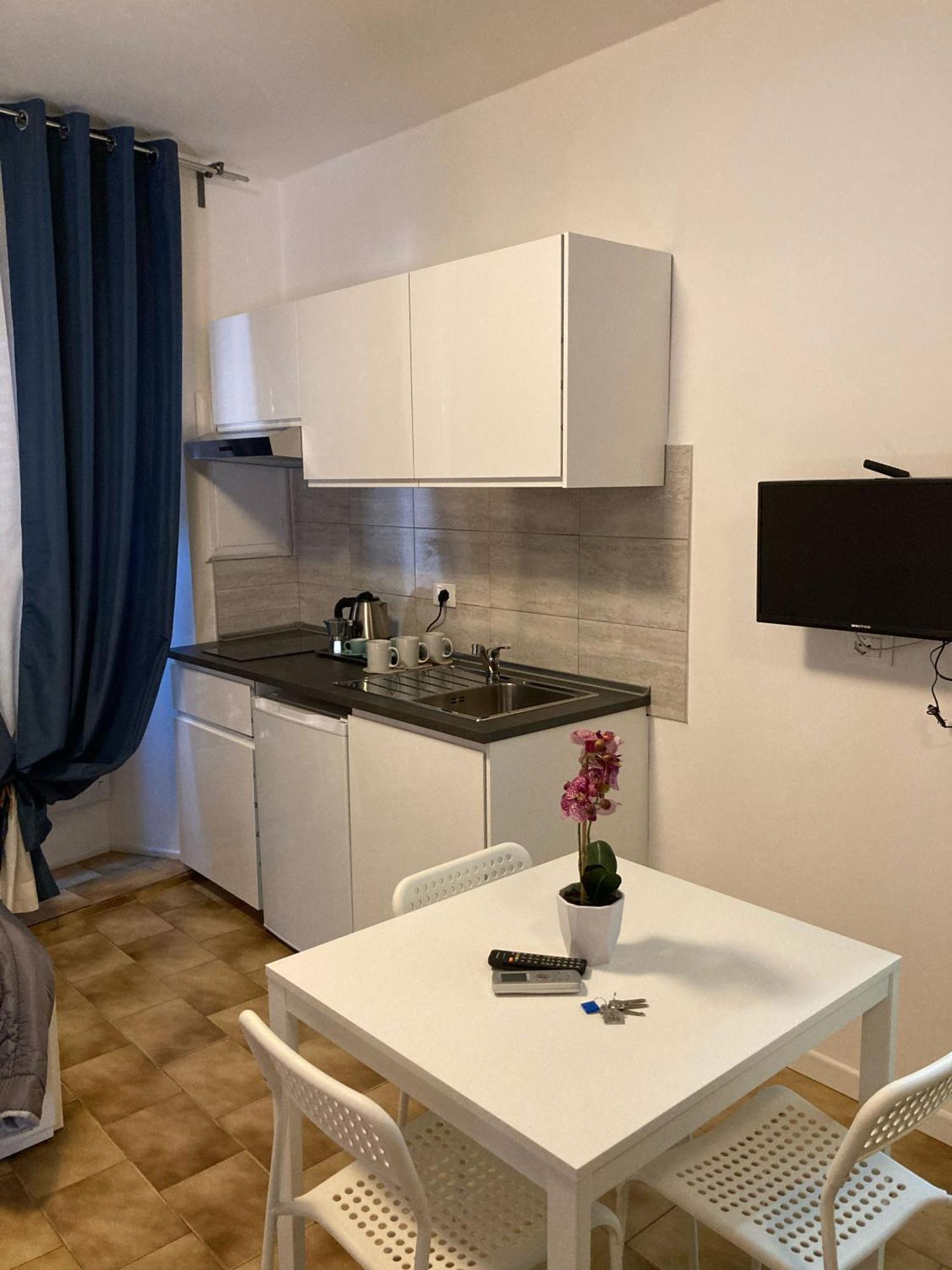 Bologna Central Apartments - Indipendenza 36 Kültér fotó